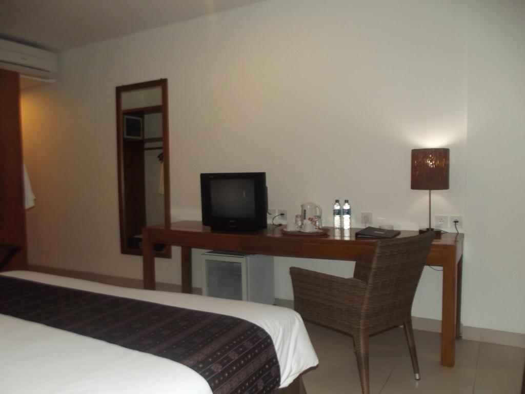 Luwansa Beach Hotel Labuan Bajo Eksteriør bilde