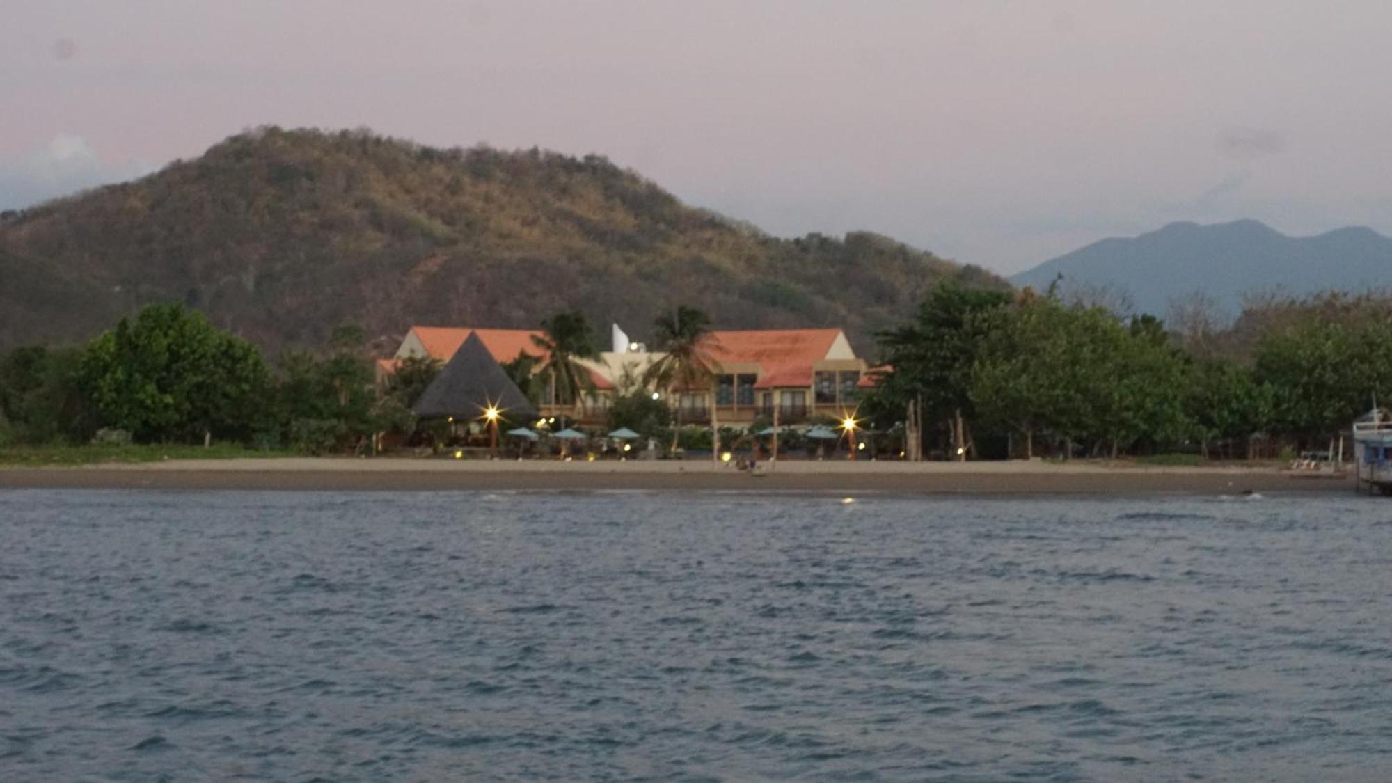 Luwansa Beach Hotel Labuan Bajo Eksteriør bilde