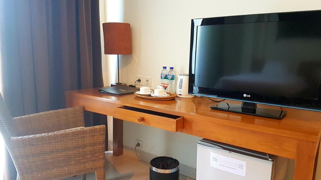Luwansa Beach Hotel Labuan Bajo Eksteriør bilde